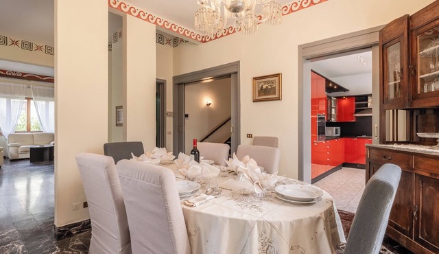 Holiday Home 'Villa Irini' with Private Garden, Wi-Fi and Air Conditioning