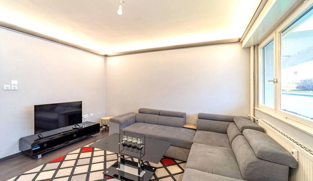 Homerez - Beautiful apartement for 4 ppl. at Schiltigheim
