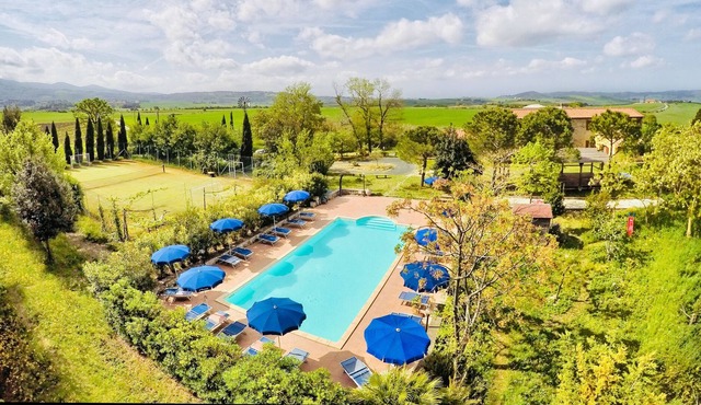 In the Heart of Tuscany, fabulous Farmhouse surrounded by greenery and with every comfort!