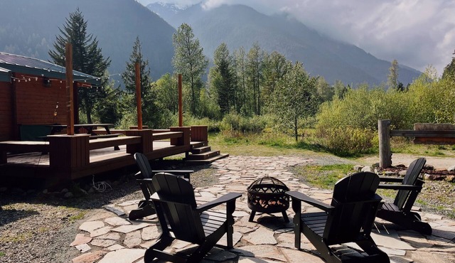 Mountain Getaway with Pond View and Fire Pit in Sunshine Valley. Pet friendly!