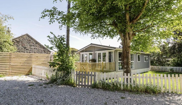 Orchard Lodge