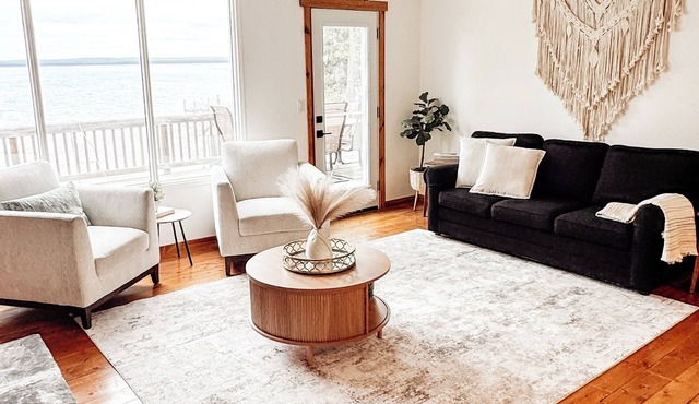 Pine Haven: Cozy Lakefront Escape with Private Beach & Hot Tub