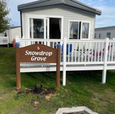 Snowdrop Caravan