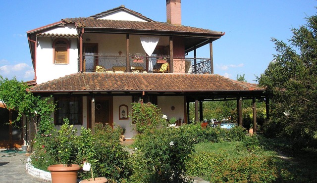 Spacious country house with pool near Loutraki, Pella
