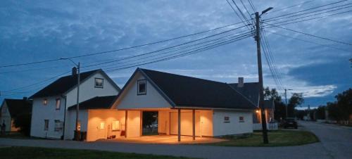 Spacious home with 3 bedrooms, 2 bathrooms and sauna in Vadsø 220m2