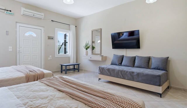 Studio Apartment '2' with Mountain View, Wi-Fi and Air Conditioning