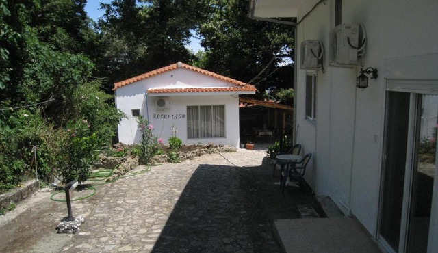 Studios La Kastania