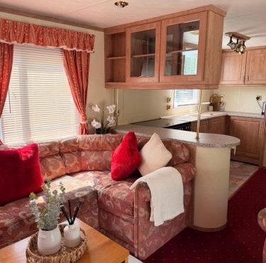 Swans Rest - Lakeside Caravan Park