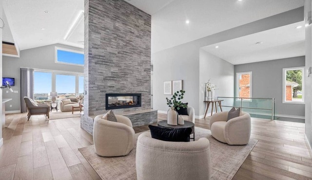 The Luxe - Elevated stay w/city views