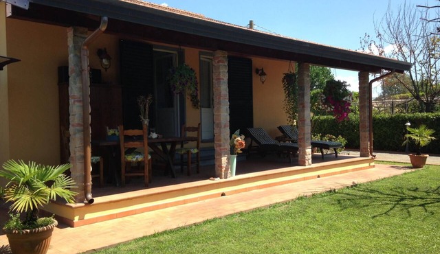 Villa Arianna quiet area 5 minutes from the sea and from the Versilia nightlife