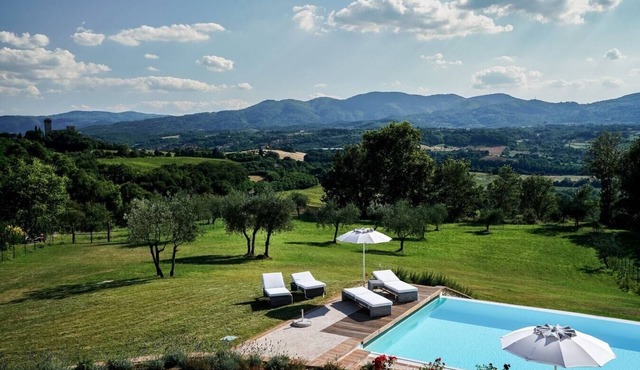 Villa Elena, Luxury villa with private pool
