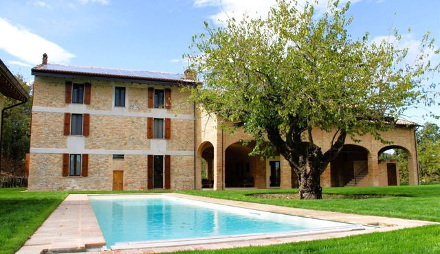 Villa Finetta - Tabiano Castello Country Villas