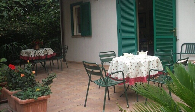 VILLA SCIMMIA