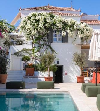 Yayaki Spetses