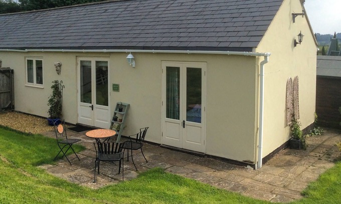 Manton Cottage | Parsnip Place - UK32606