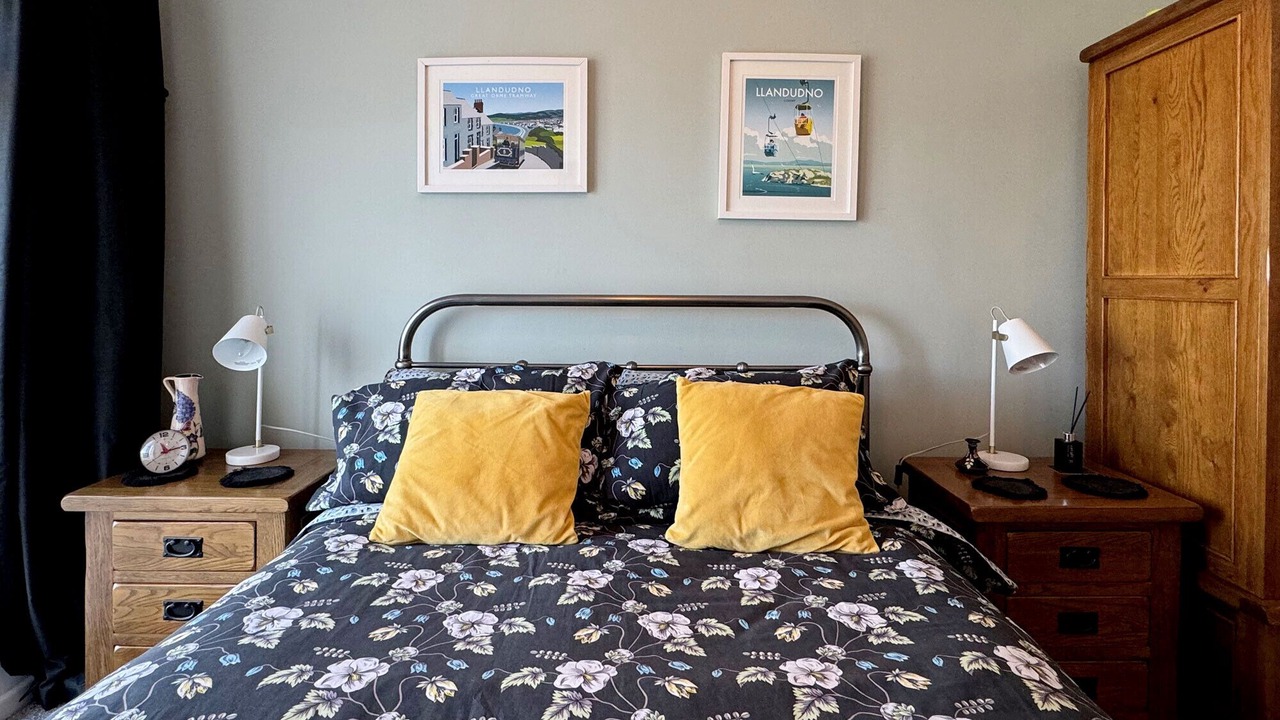 Photo of Bedroom in Deganwy