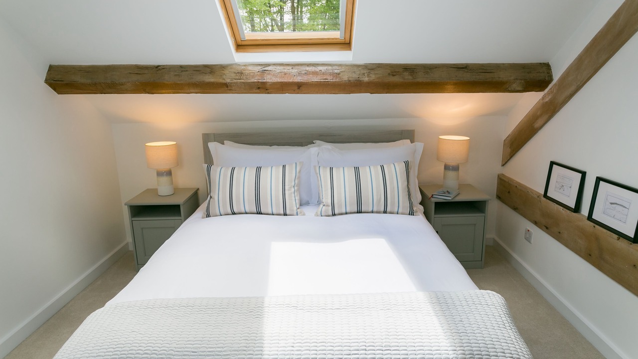 Photo of Bedroom in Llanddaniel Fab