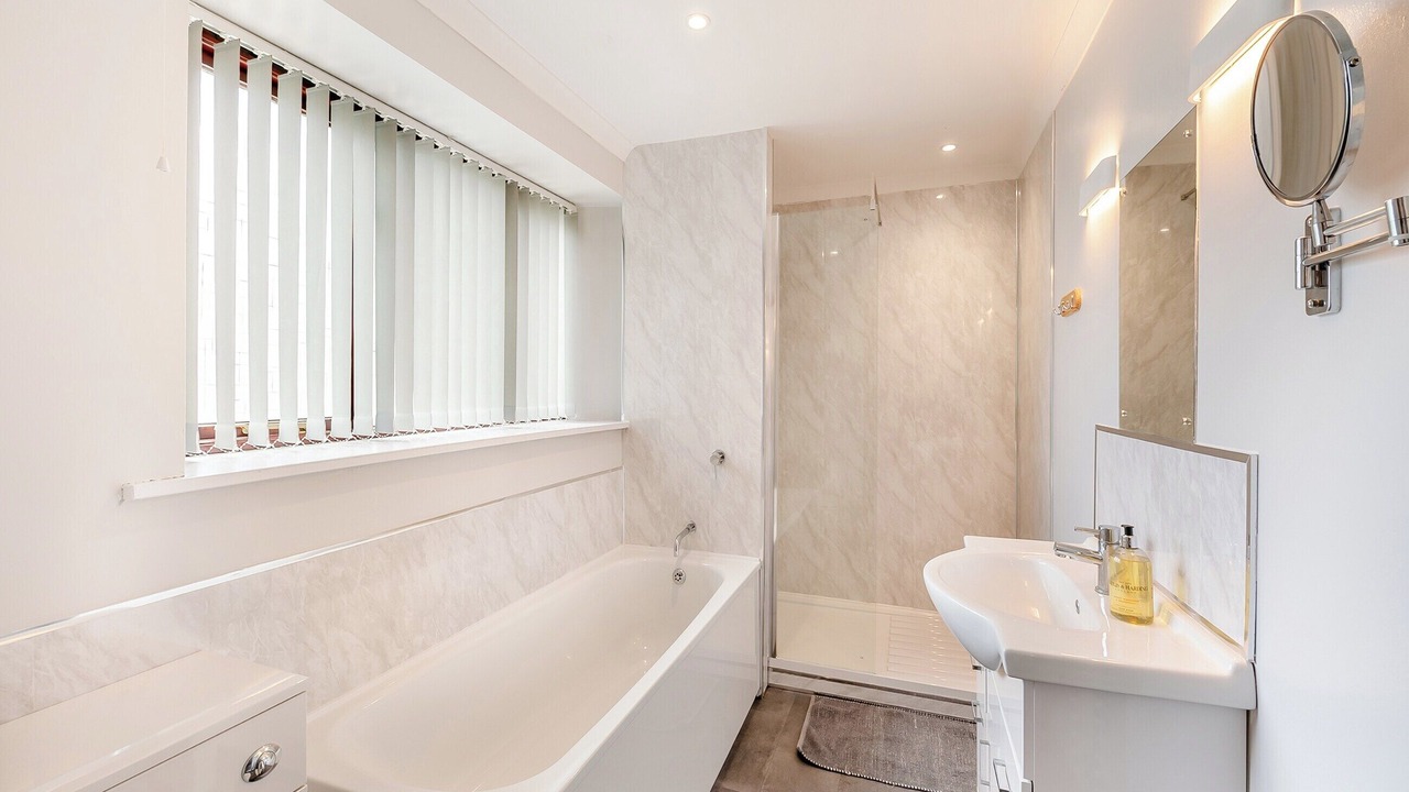Photo of Bathroom in West Buckland