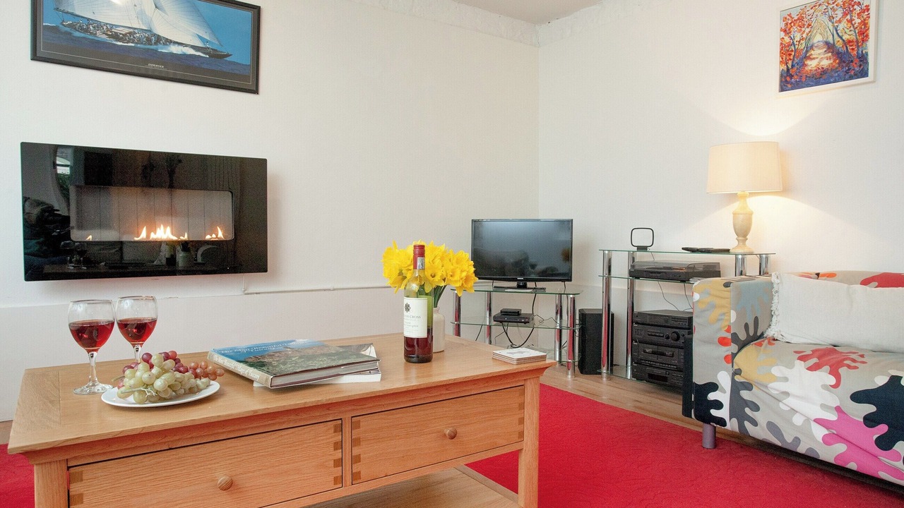 Photo of Bedroom in Stoke Canon