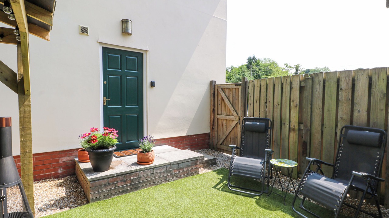 Photo of Patio Balcony in Hendrerwydd