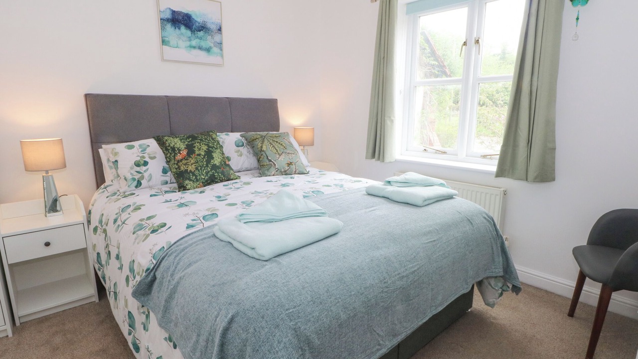 Photo of Bedroom in Hendrerwydd