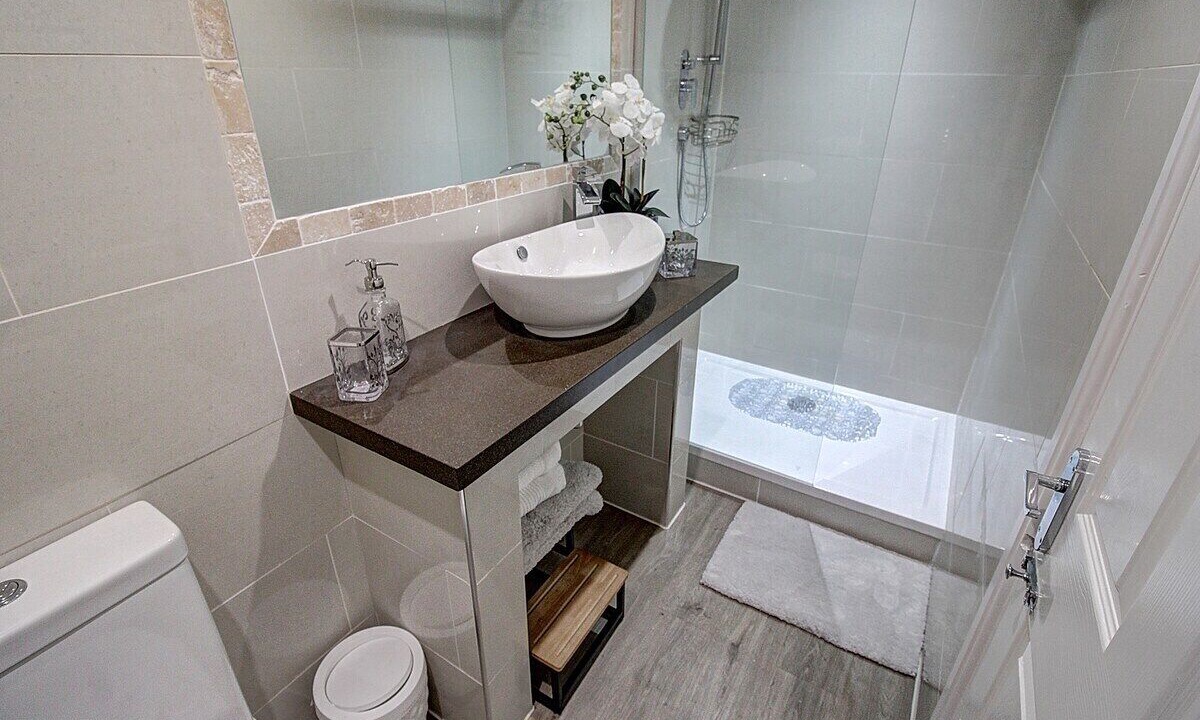 Photo of Bathroom in Hoole