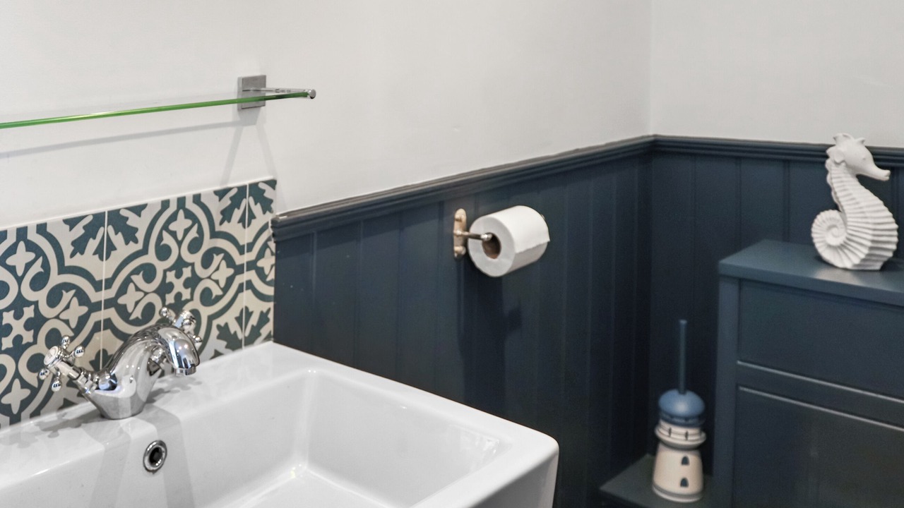 Photo of Bathroom in Newborough