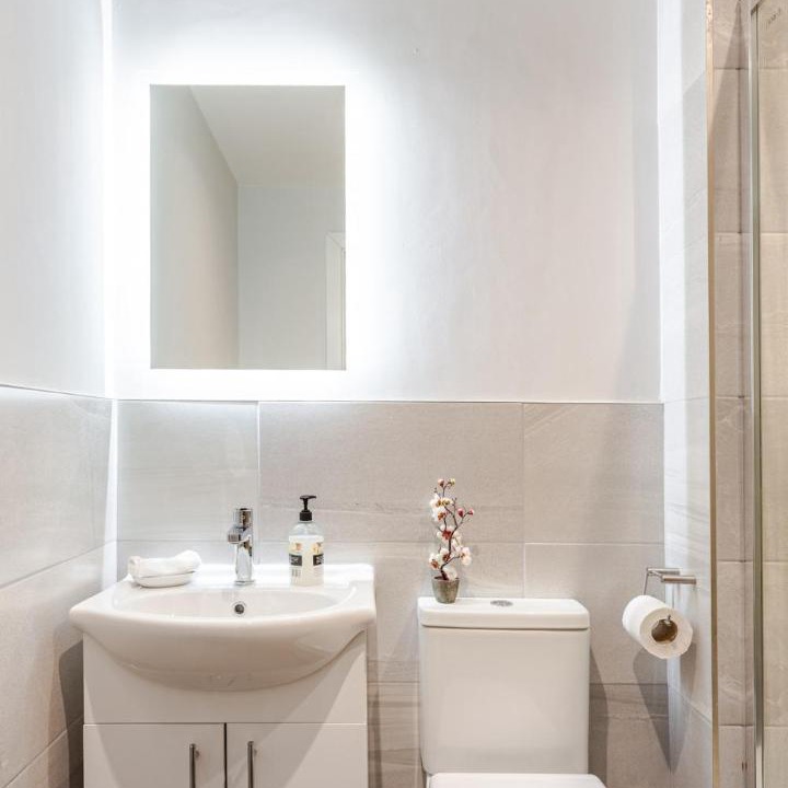 Photo of Bathroom in Chinatown