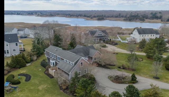 Coastal New England Seaside Retreat - short walk to quaint Padanaram Village